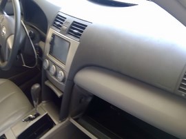 2010 TOYOTA CAMRY, SILVER, LE, 2.5L, AT,    Z25135